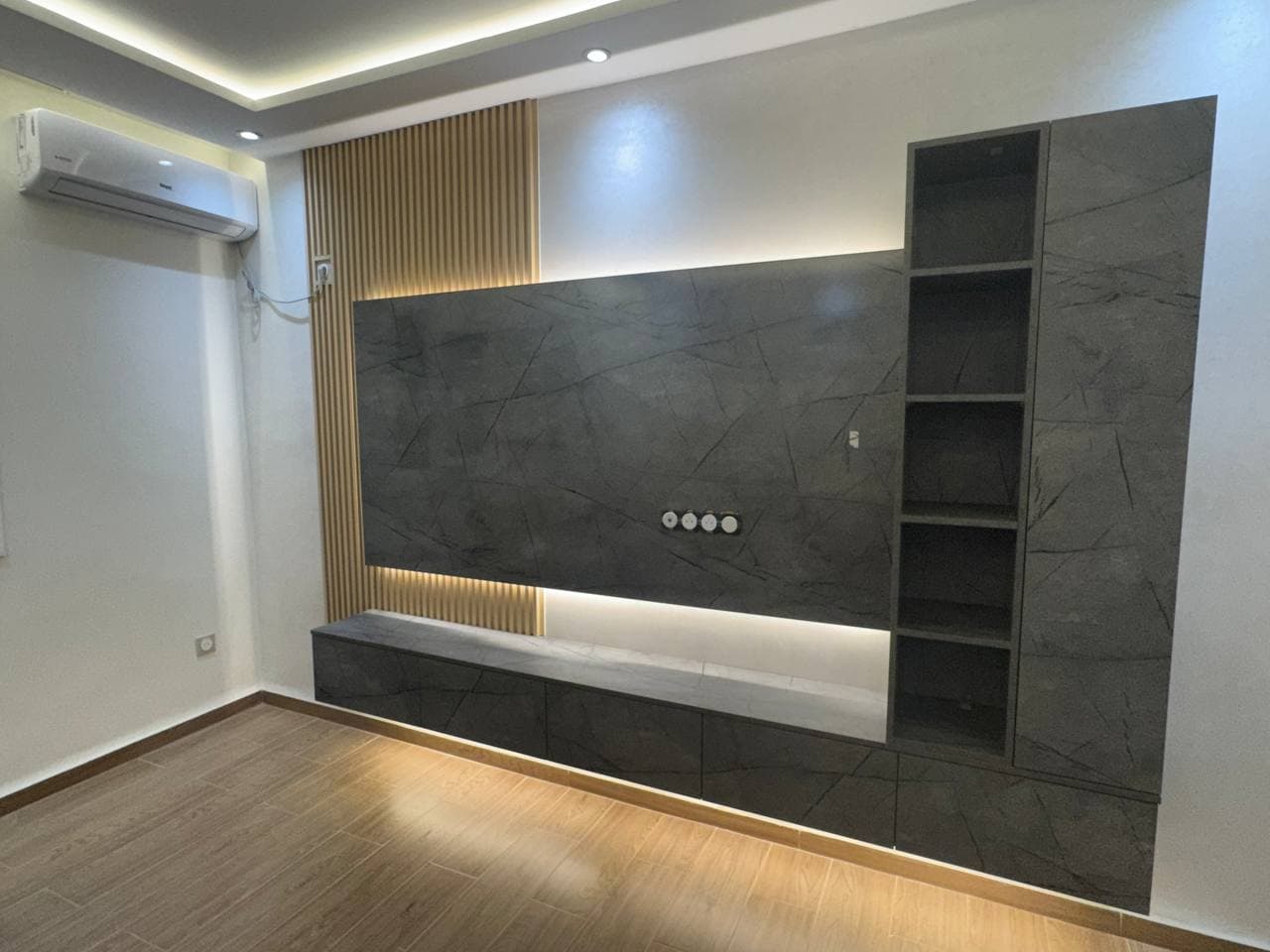 Meuble TV effet béton